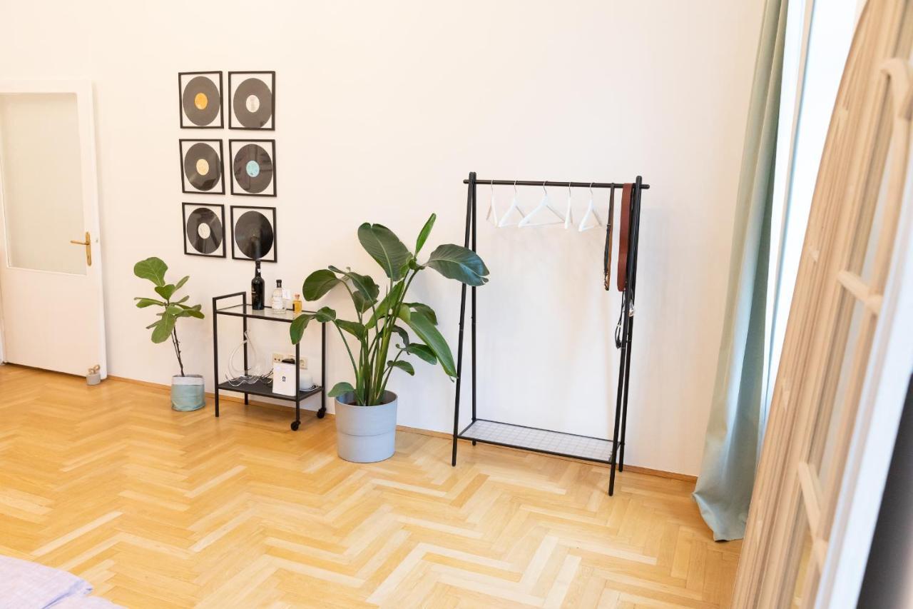 Design Apartments Near Mariahilferstrasse Wiedeń Zewnętrze zdjęcie